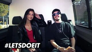 Coco Kiss Pays For BBC Deepthroat In Steamy Car Ride