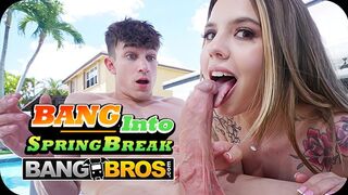 Anne Slams Parker Ambrose Cock Poolside Frenzy