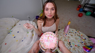 Brooke Tilli Swallows Special Creampie Cake Delight