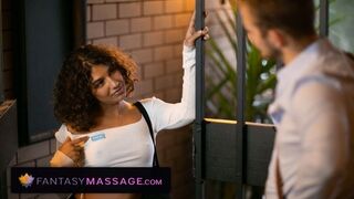 The sexy Australian neighbor massages and fucks me
