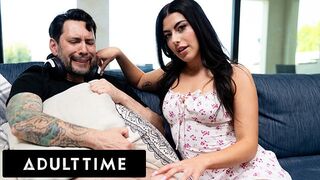 Hot Gal Ritchie hard fucked with a big dick