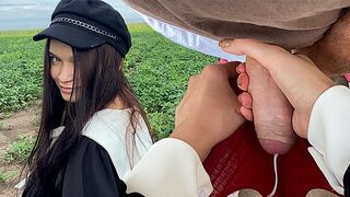 POV: Az mostohaöcsém matat a farkammal, és bedugom a gatyájába