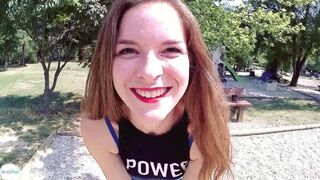 Forró séta 35 fokban Alice-szel a régióban, felfrissítő csattanó a videó végén